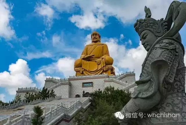 花期已過葉還未紅 去赤山賞云吧！