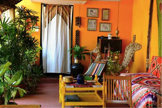 出國旅行 除了酒店還能睡在哪兒？