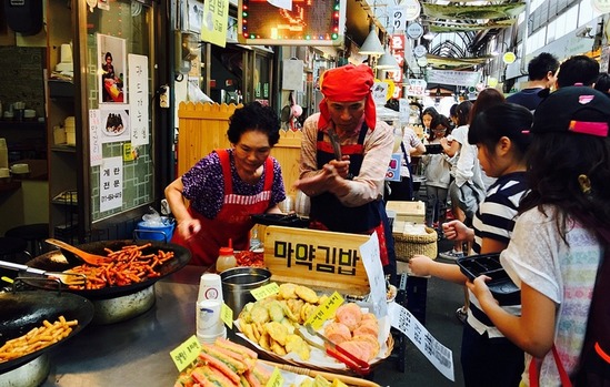 我眼中的韓國(guó)，既世俗又飽滿