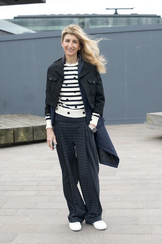 簡約風(fēng)職場(chǎng)女性穿搭 黑白灰也可以不無聊