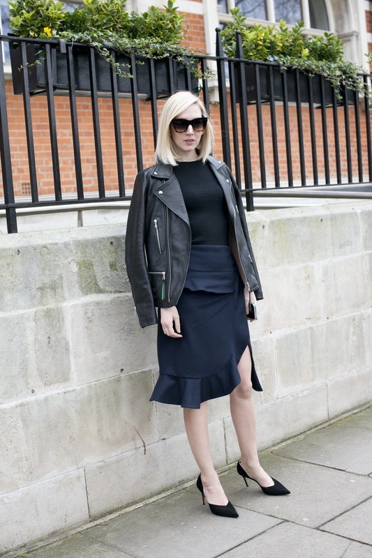 簡約風(fēng)職場(chǎng)女性穿搭 黑白灰也可以不無聊