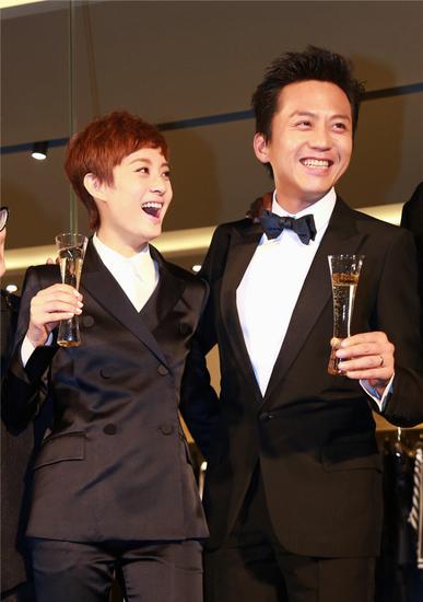 我們不僅是夫妻，還是哥們，好嗎？！