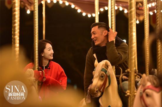 余文樂，周冬雨游園