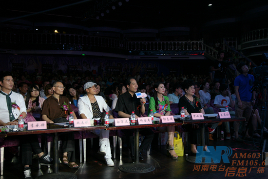 大賽評(píng)委 大賽評(píng)委