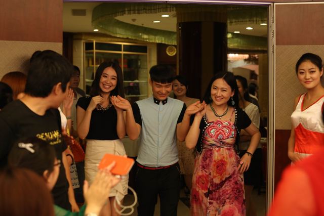 蔚藍(lán)、亞楠、安娜