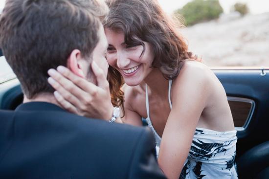 寧可失去尊嚴，也不要離開他