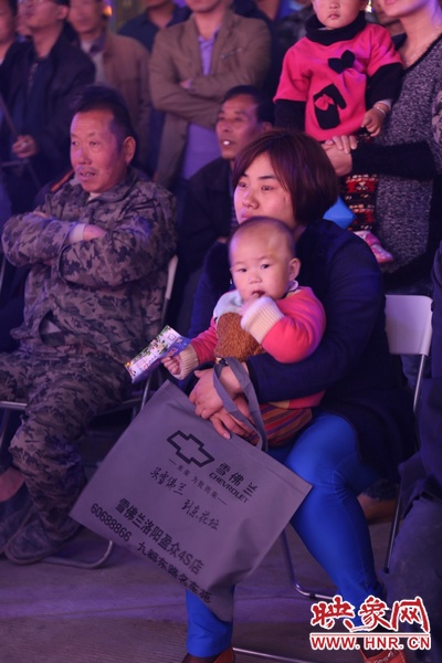 生動有趣的游戲環(huán)節(jié)，觀眾參與積極，獎品很給力。