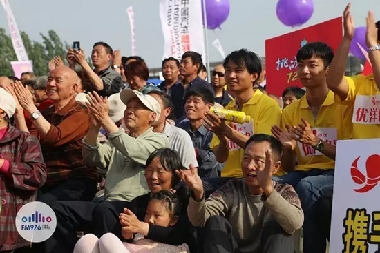 看你們的表情就知道，你們在想，再來一段！