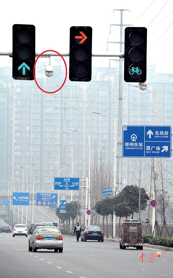 接送乘客可將車(chē)停在東站南北兩大型停車(chē)場(chǎng)