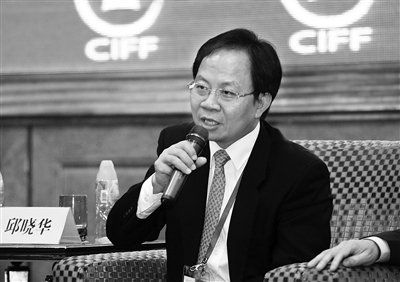 國家統(tǒng)計(jì)局原局長(zhǎng)邱曉華。圖/CFP