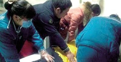 輕生女子終于獲救，目前情況穩(wěn)定。