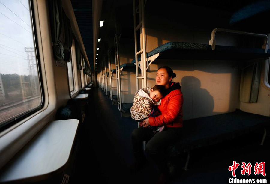 春運回程列車僅5名乘客 春運回程列車僅5名乘客