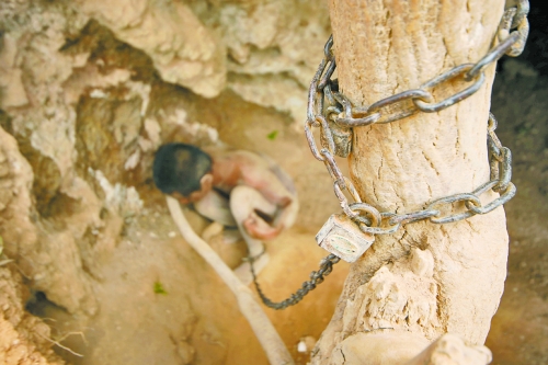 何時(shí)“解鎖”，仍需我們靜下心來共同反思。