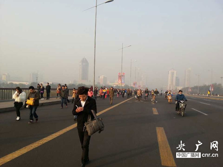 山西省委門口傳出連續(xù)爆炸聲 道路已經(jīng)戒嚴(yán)