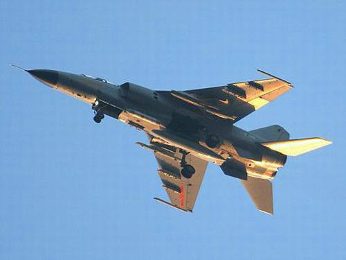 資料圖：進行訓(xùn)練中國空軍飛豹戰(zhàn)機。