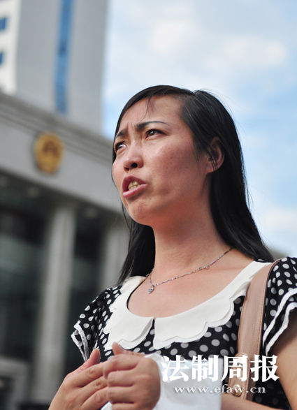 7月2日，唐慧在湖南省高院接受媒體采訪