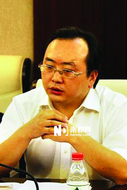 恩施州中級人民法院辦公室主任劉國峰。 圖片來源：騰訊