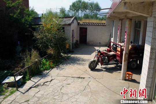 男孩殺害女鄰居埋尸 警方稱其從小習(xí)武生性好斗 男孩殺害女鄰居埋尸 警方稱其從小習(xí)武生性好斗