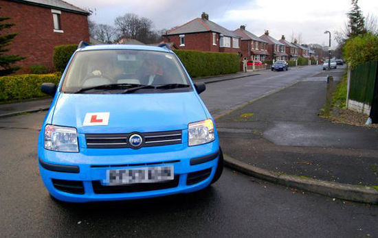 英國女子連考110次駕照仍未通過。