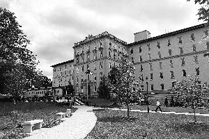 美染埃博拉醫(yī)生回國(guó)被隔離 美染埃博拉醫(yī)生回國(guó)被隔離