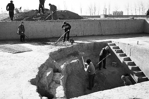 洛陽：洛倉遺址面積相當(dāng)于50個(gè)標(biāo)準(zhǔn)足球場