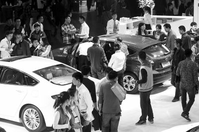 鄭州尚無(wú)限牌規(guī)定 部分商家利用傳聞進(jìn)行促銷