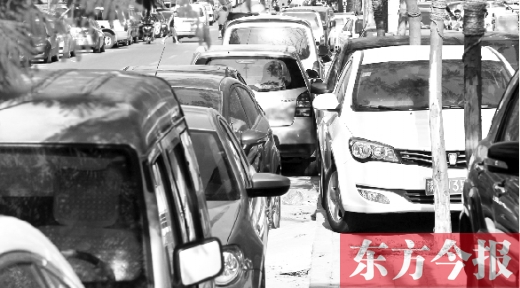 鄭州停車位緊張，給愛車找個(gè)車位每天都在考驗(yàn)著車主的智慧