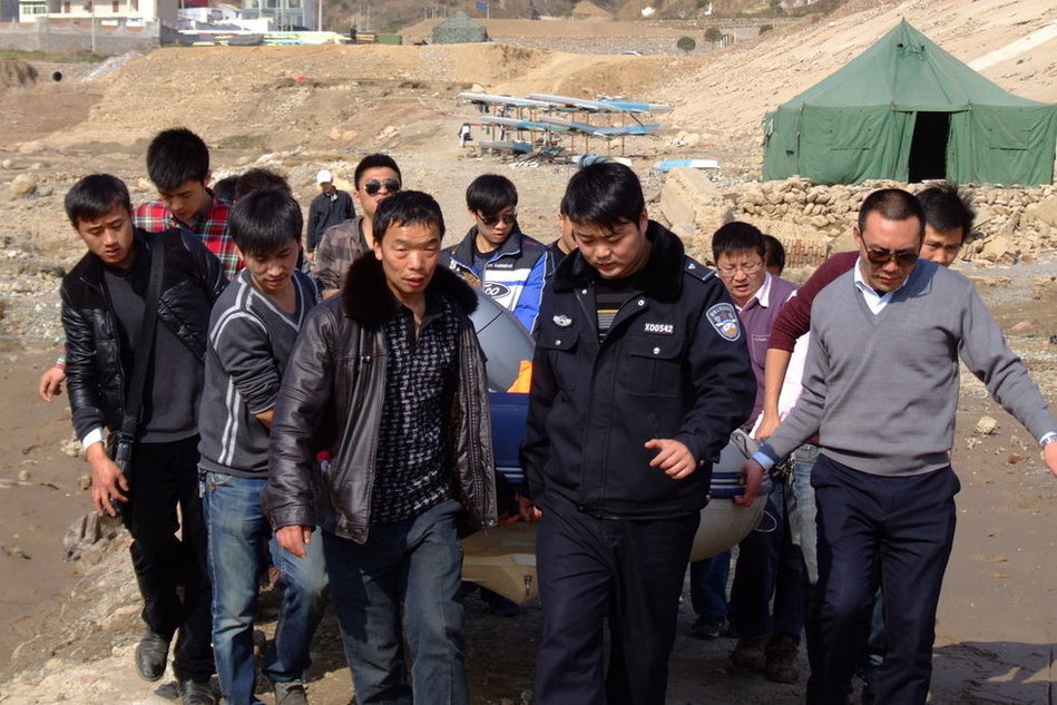 "中國(guó)第一飛人"墜湖遇難 "中國(guó)第一飛人"墜湖遇難