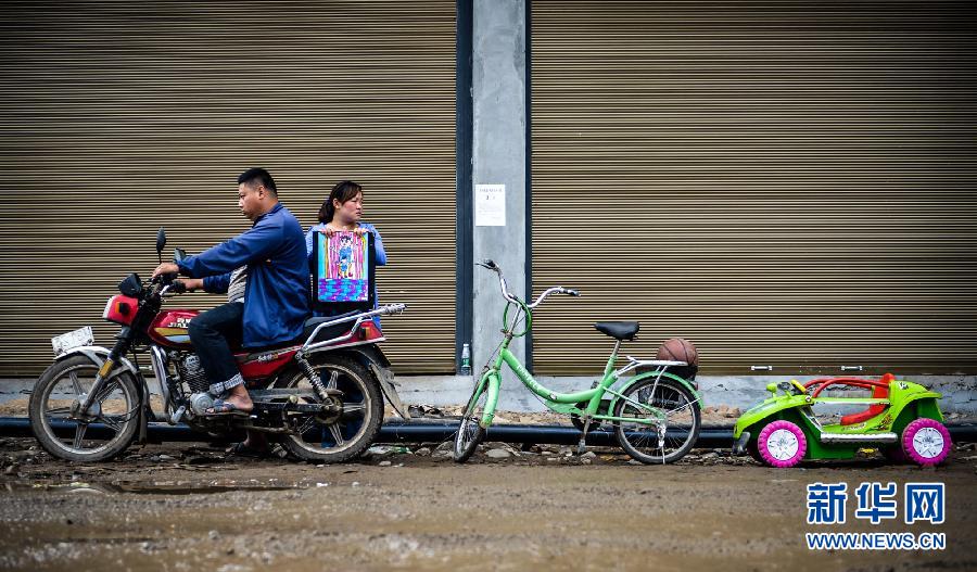 那些年，感動(dòng)過(guò)我們的母親