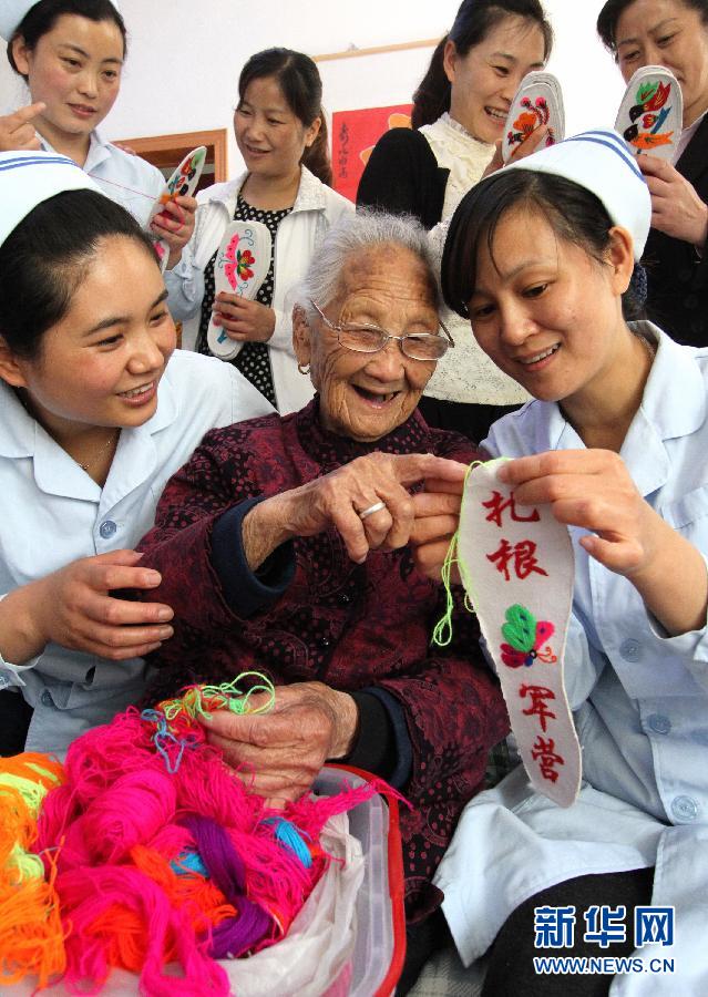 那些年，感動(dòng)過(guò)我們的母親