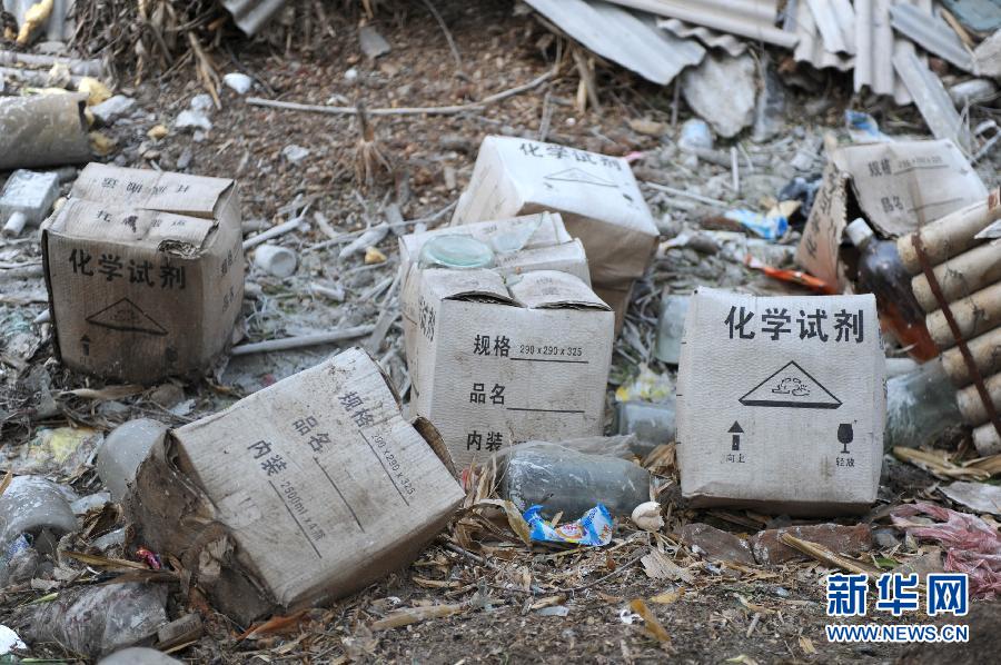 地下水成“綠茶”　污染二十多年該誰(shuí)治？