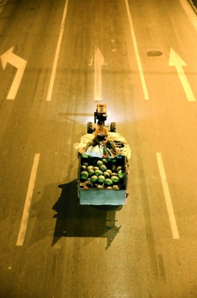 00后男孩"旱生"賣瓜記 00后男孩"旱生"賣瓜記