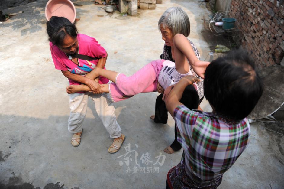 【圖片故事】繩束童年 【圖片故事】繩束童年