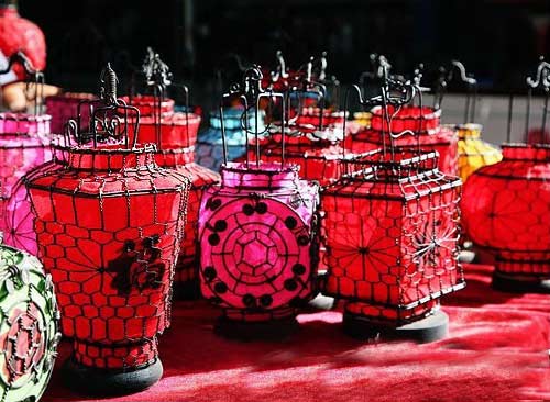 民俗旅游備受青睞 民俗旅游備受青睞