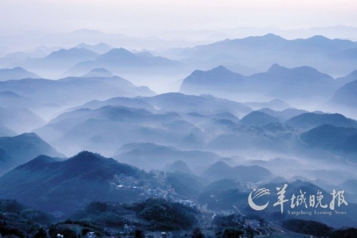 天臺(tái)山風(fēng)光如畫。