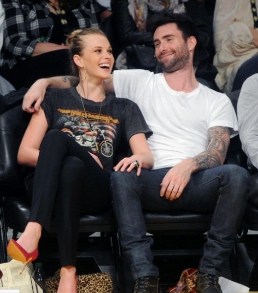 誰(shuí)能有幸約會(huì)天使？維秘超模們的男星后宮團(tuán)