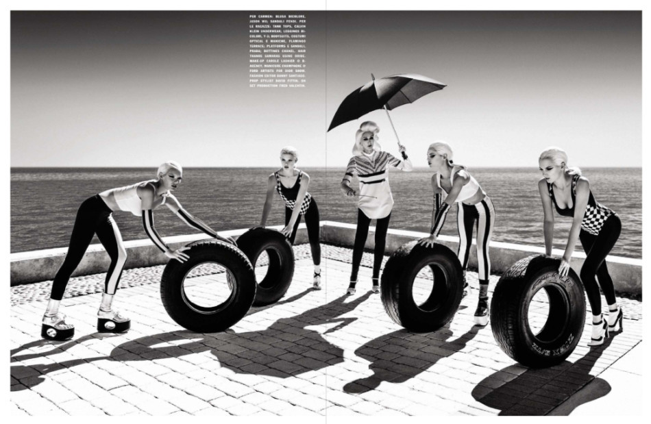 82歲時尚女魔頭領銜 名模健身體操大片 82歲時尚女魔頭領銜 名模健身體操大片