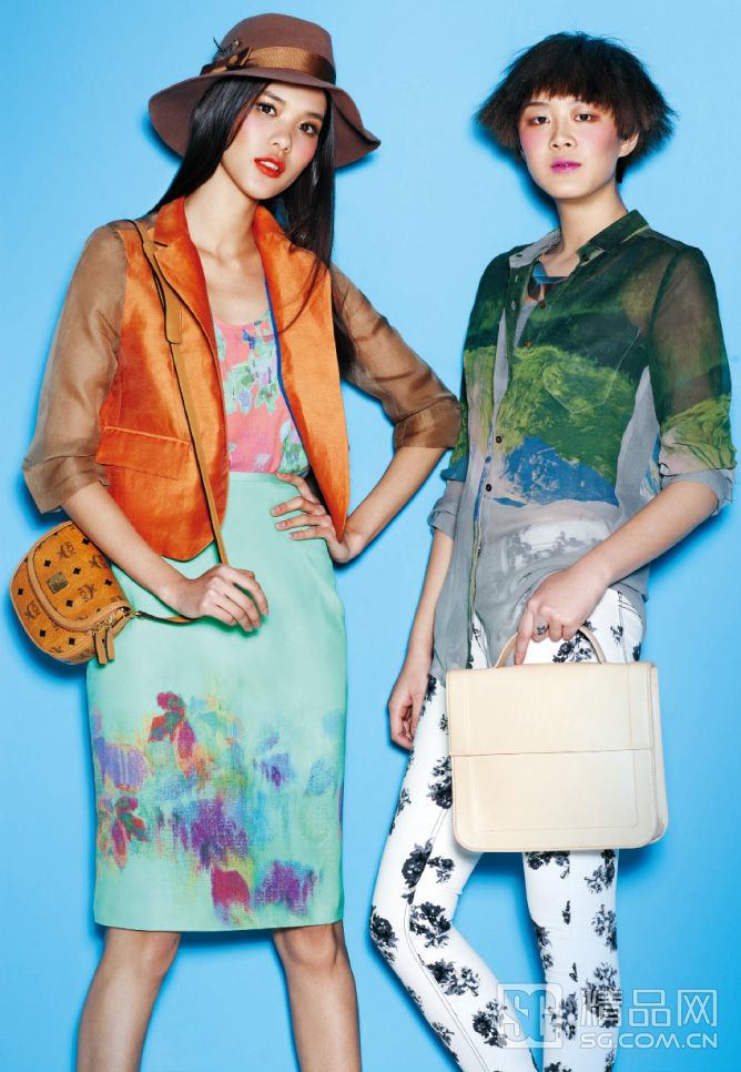 寫意水墨對(duì)撞精致花卉 寫意水墨對(duì)撞精致花卉