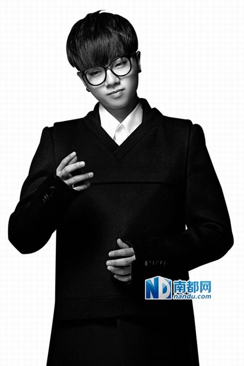 近日“快男”的“花花”華晨宇被爆7門(mén)掛科。