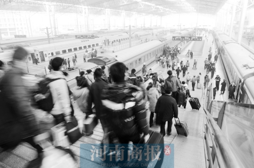 坐火車回家的小伙伴們，你們的票買到了嗎？