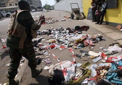 　當地時間2013年1月1日，科特迪瓦阿比讓市舉行慶祝新年的煙火表演時發(fā)生了嚴重的踩踏事故，造成至少