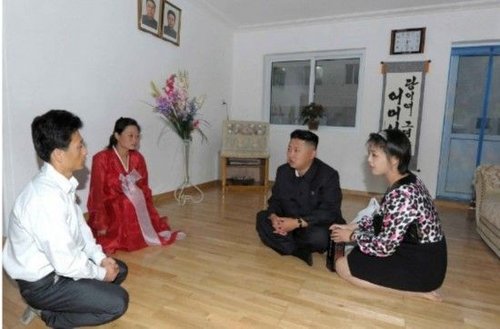 韓媒:朝鮮修改文件 正式規(guī)定“主體世襲” 韓媒:朝鮮修改文件 正式規(guī)定“主體世襲”