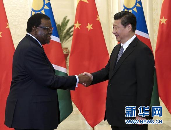 4月8日，國(guó)家主席習(xí)近平在北京人民大會(huì)堂會(huì)見納米比亞總理根哥布。新華社記者 龐興雷 攝