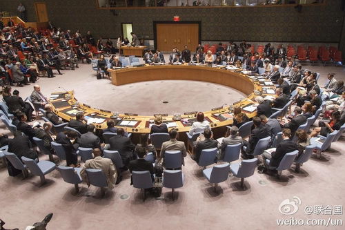 北京時間22日凌晨,聯(lián)合國安理會就澳大利亞提交的一份有關(guān)馬航墜機事件的決議草案進行表決。