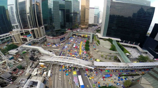 香港七千警力候命清場(chǎng)占中 資料圖 香港七千警力候命清場(chǎng)占中 資料圖