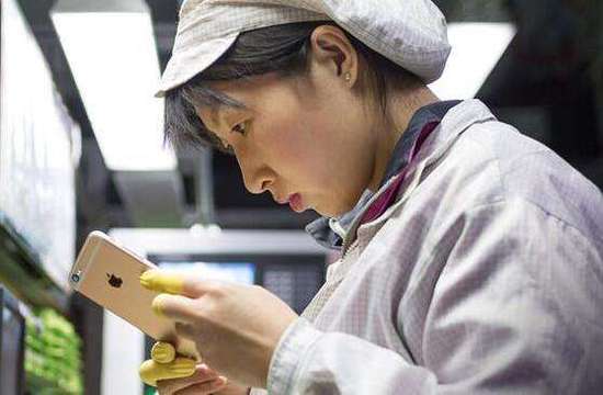 如果實(shí)現(xiàn)“三同”，中國(guó)消費(fèi)者就無需再到海外去購(gòu)買中國(guó)制造的出口產(chǎn)品，但許丁旺的五年經(jīng)歷說明，這并非易事。