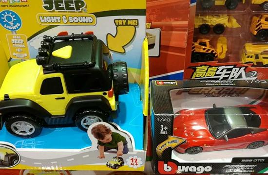 在此次東莞加博會(huì)上展出的太達(dá)的仿真車模。攝影/馮蕓清