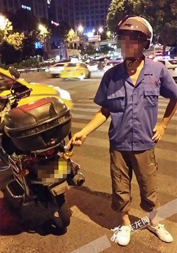 駕駛員主動要求進行酒精含量測試。警方供圖