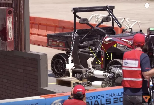 人形機(jī)器人阿特拉斯會后空翻了 網(wǎng)友：細(xì)思極恐