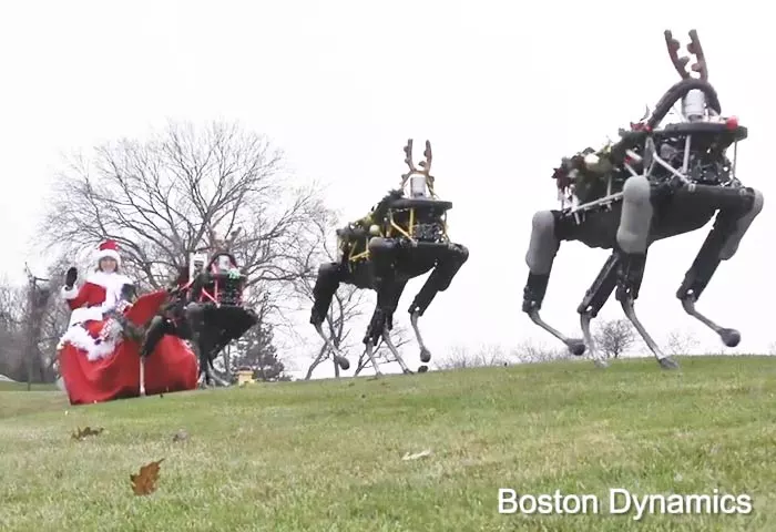 人形機(jī)器人阿特拉斯會后空翻了 網(wǎng)友：細(xì)思極恐